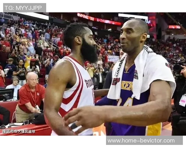 科比亲穿24号球衣拍出889万美元创纪录06年仅售10000美元