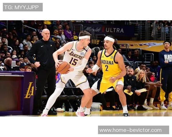 阿贾威尔逊等明星球员齐聚赌城观战湖人对决独行侠精彩赛事